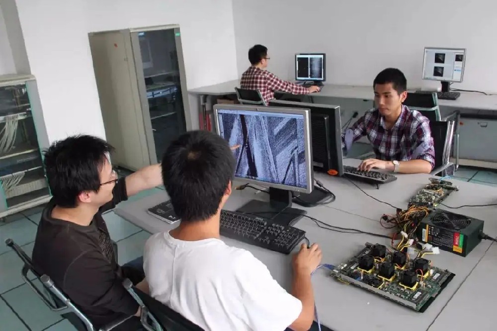 電力企業(yè)的財務電算化工作中討論